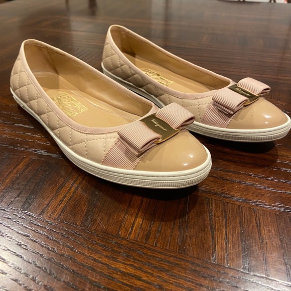 Salvatore Ferragamo Leather Slip-on Sneaker Flat - Picture 3 of 9